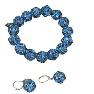 NWOT Vintage Crystal stretch bracelet large wrist with earrings Blue and gold